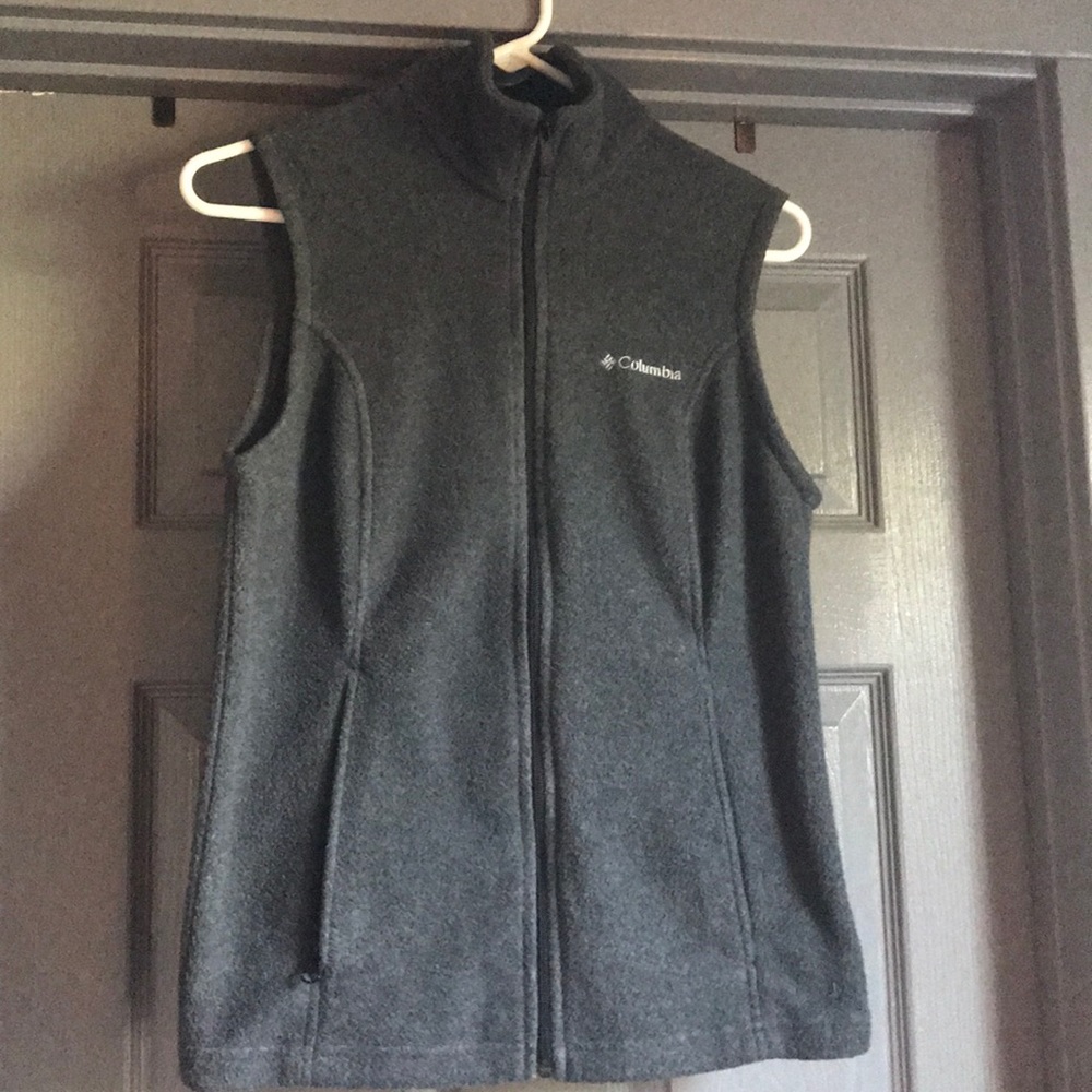Columbia Vest